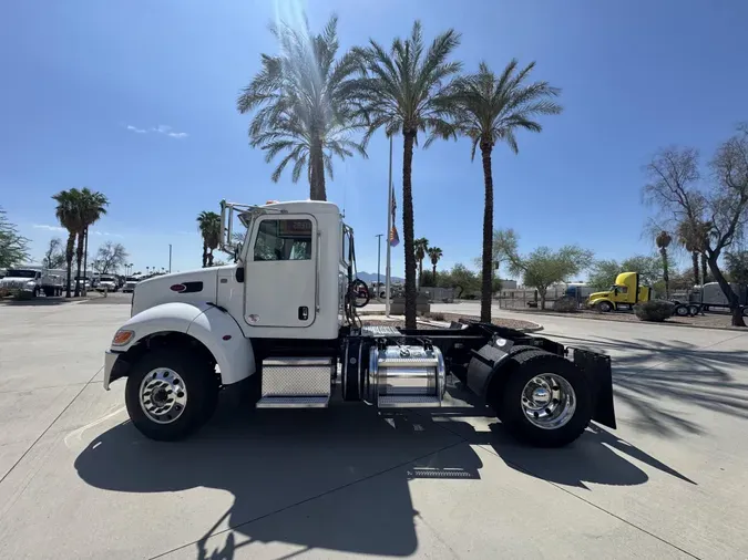 2018 Peterbilt 337