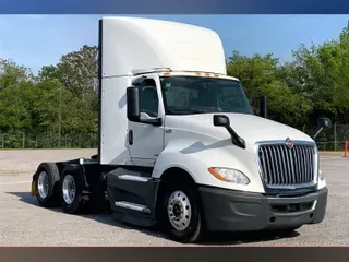 2021 INT LT625 6x4