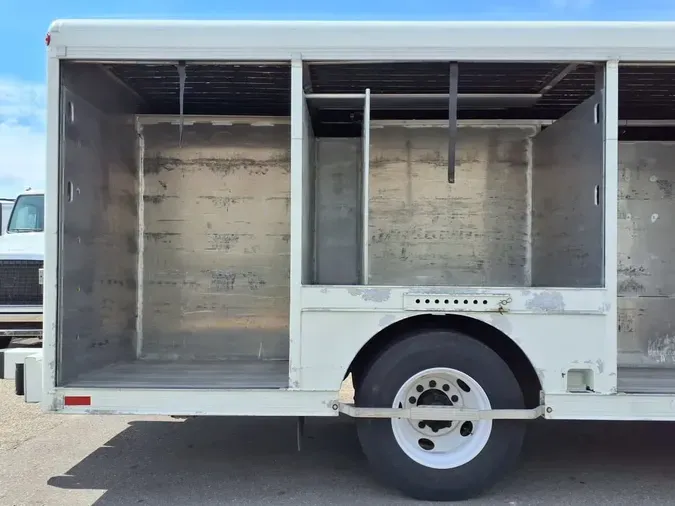 2017 FREIGHTLINER M2 106