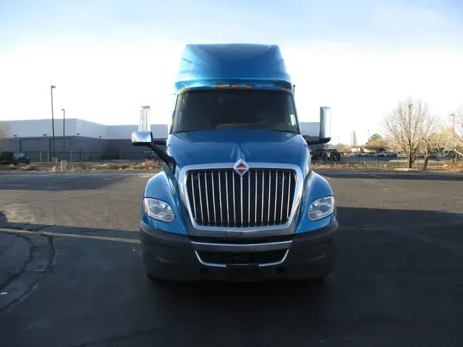 2021 NAVISTAR INTERNATIONAL LT625 SLPR CAB