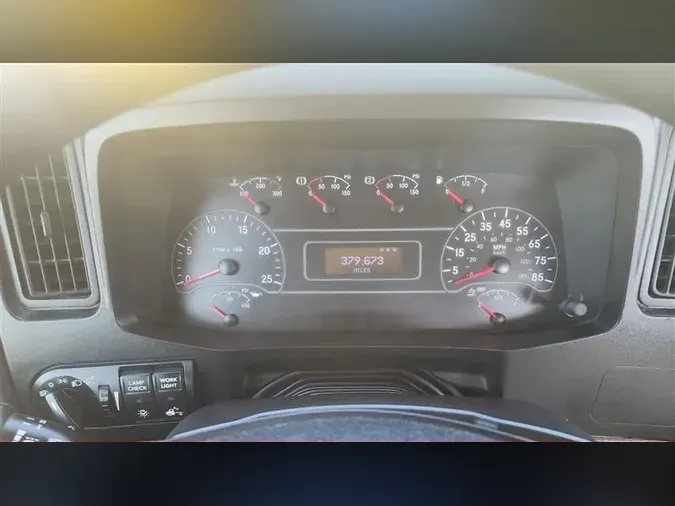 2019 INTERNATIONAL RH613