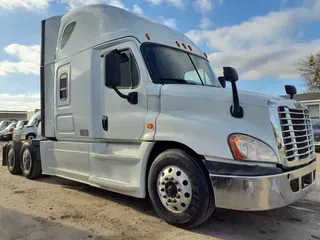 2019 FREIGHTLINER/MERCEDES CASCADIA 125