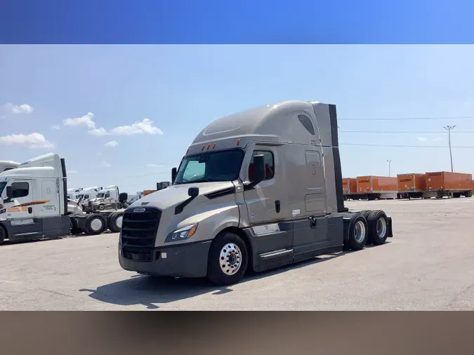 2024 Freightliner Cascadia 126