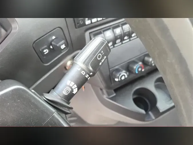 2020 INTERNATIONAL RH613