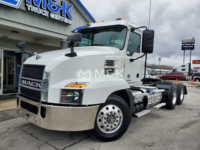 2020 MACK Anthem831c7520e9736e8d642a20ac44fa81d1