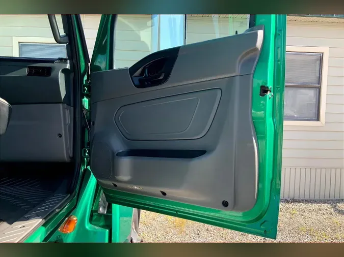 2020 INT LT625 6x4