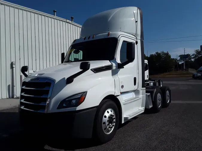 2018 FREIGHTLINER/MERCEDES NEW CASCADIA PX12664831e6d95168f120bd97886ca92cc840e