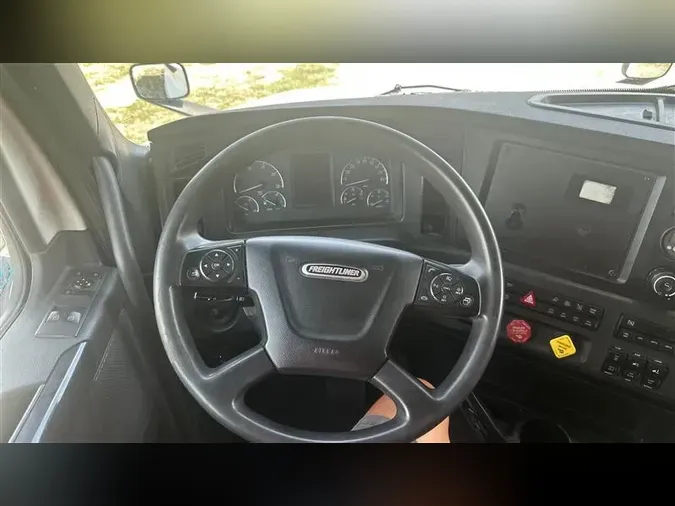 2023 FREIGHTLINER CA126