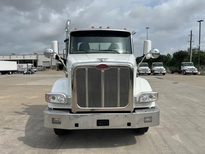 2020 Peterbilt 567