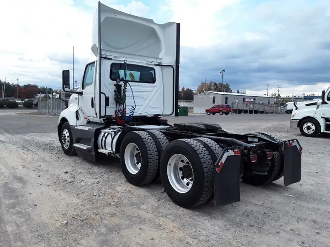 2018 NAVISTAR INTERNATIONAL LT625 DAYCAB T/A