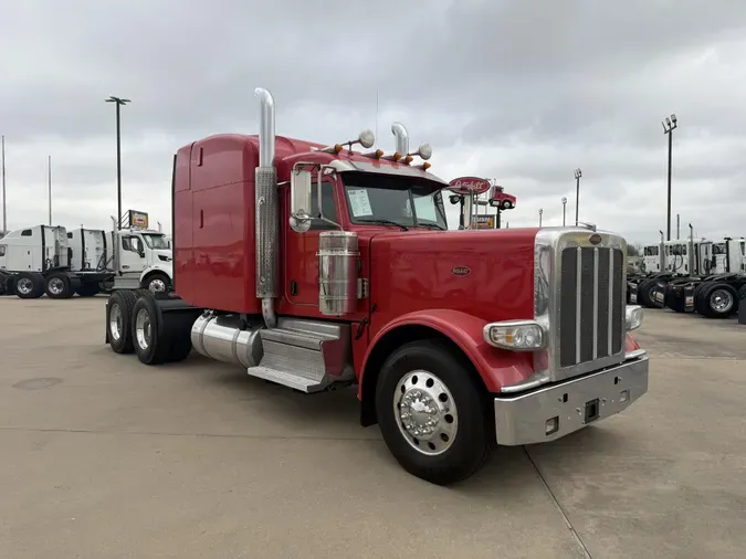2020 Peterbilt 389