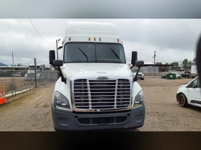 2020 FREIGHTLINER/MERCEDES CASCADIA 125832c48d382bad428dc1bef0b167fe611