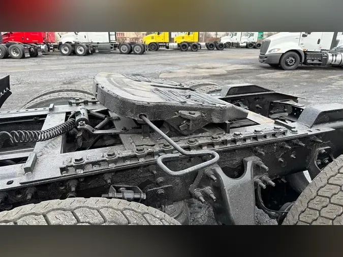 2020 INTERNATIONAL RH613