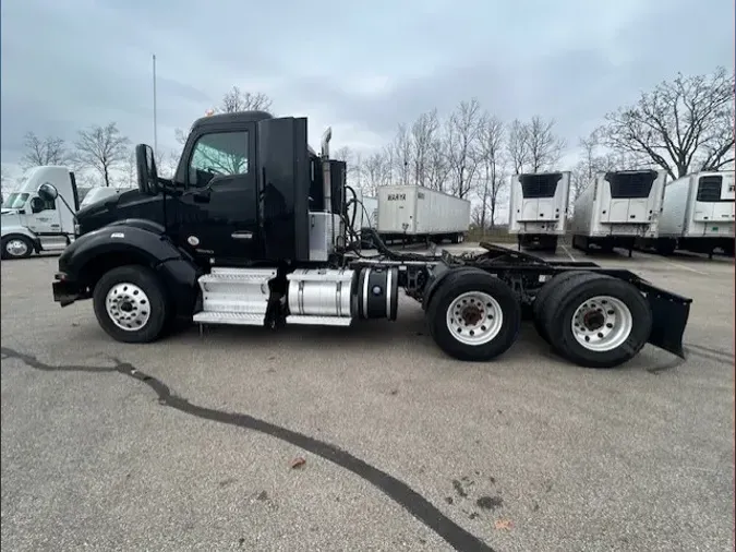 2019 Kenworth T880