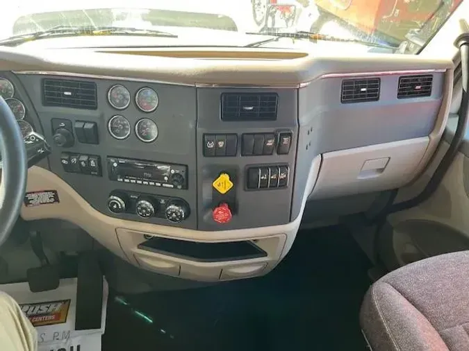 2022 Peterbilt 579833139173bfd7cada2986c5dd1c36e60