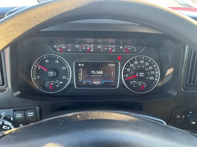 2022 International LT625