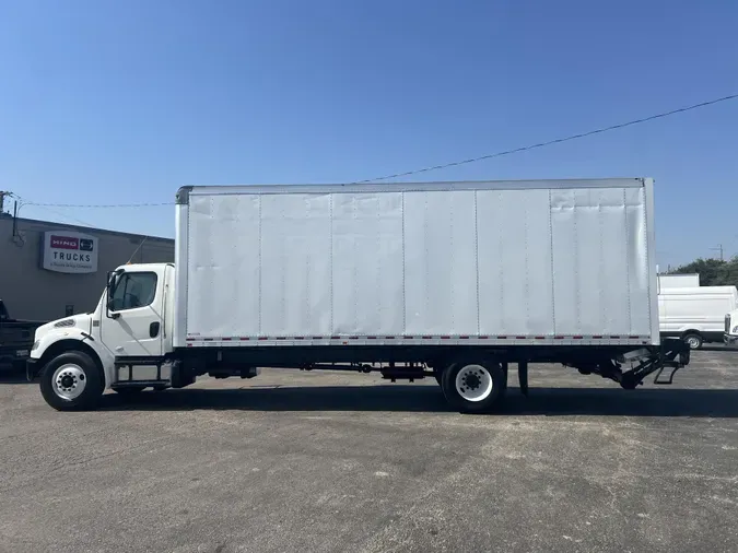 2017 Freightliner Business Class M2 106