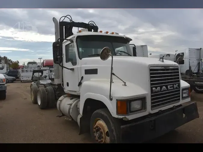 2006 MACK CHN613