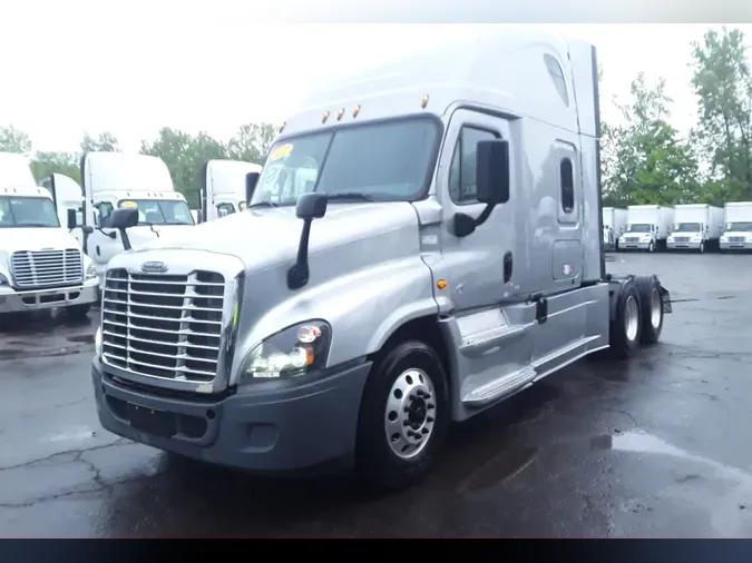 2017 FREIGHTLINER/MERCEDES CASCADIA 125833b2756efe19c1d6c07afeb52f7aeaf