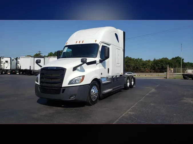 2020 Freightliner Cascadia