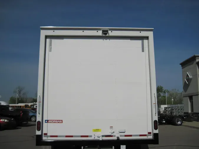 2024 Ford E-450