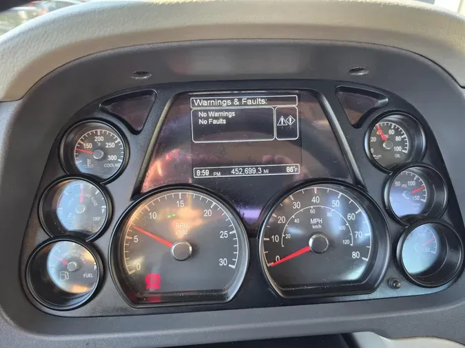 2020 Peterbilt 567