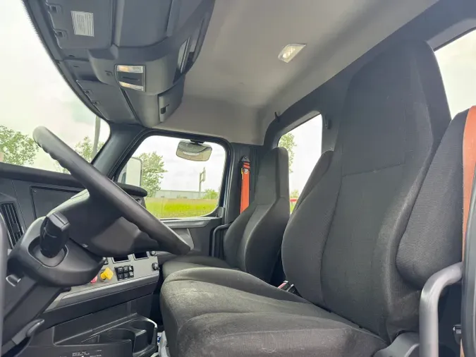 2020 Freightliner Cascadia