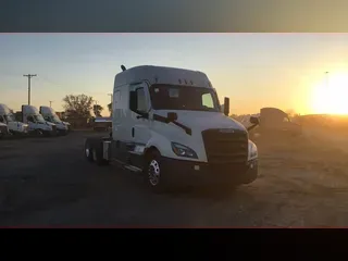 2022 Freightliner Cascadia 126