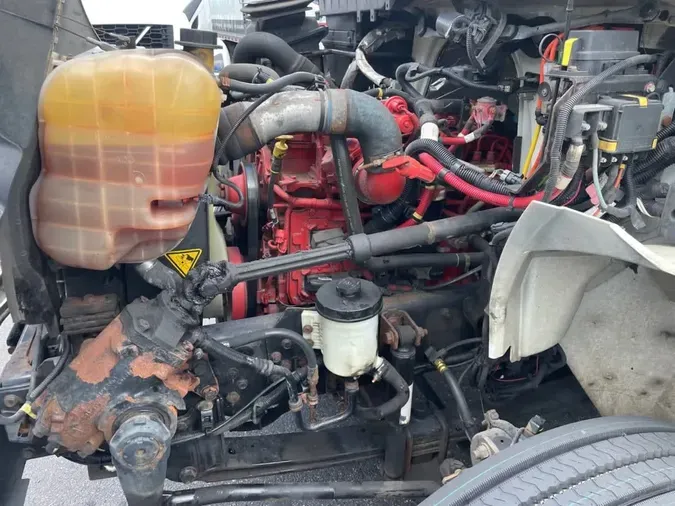 2019 NAVISTAR INTERNATIONAL 4300 SBA