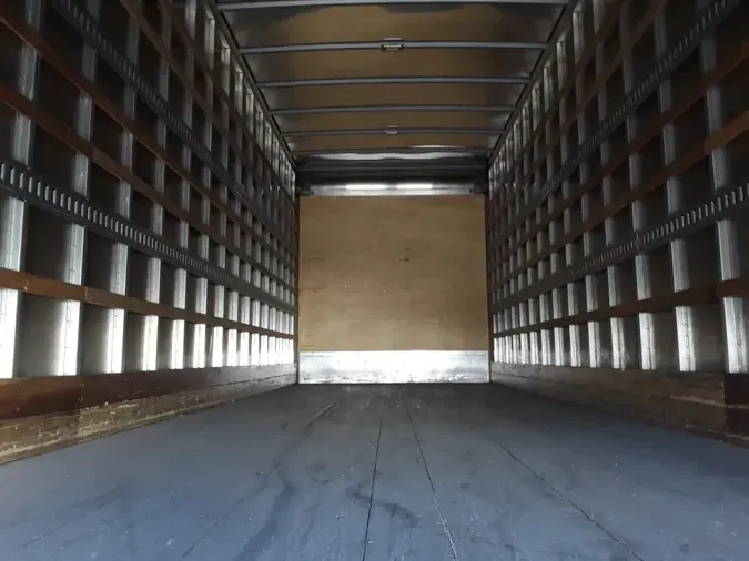 2022 FREIGHTLINER/MERCEDES M2 106