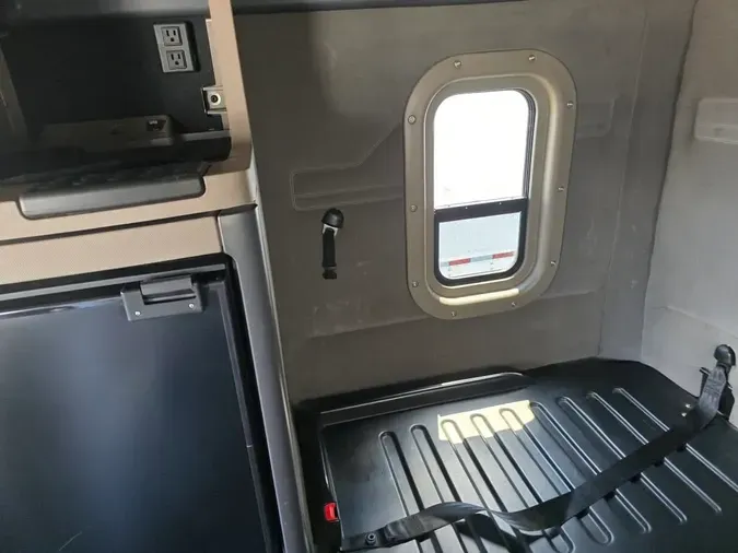 2020 FREIGHTLINER CASCADIA 125