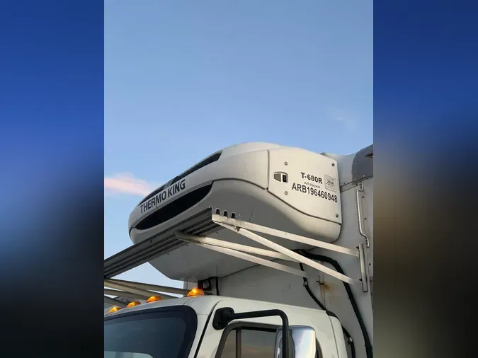 2019 FREIGHTLINER/MERCEDES M2 106