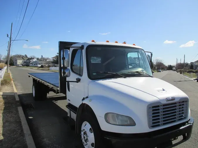 2008 FREIGHTLINER M2
