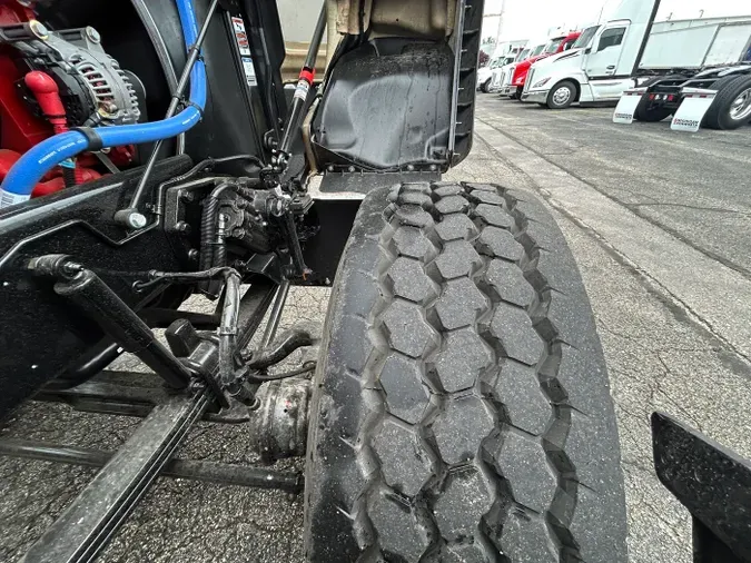 2025 Kenworth W990835d4fbd9ea32e6f3dc42805c866da00