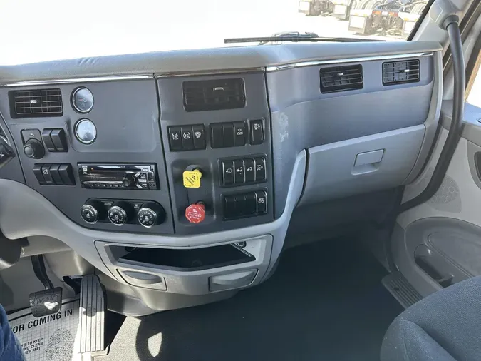 2021 Peterbilt 579