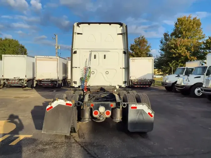 2020 FREIGHTLINER/MERCEDES NEW CASCADIA PX12664