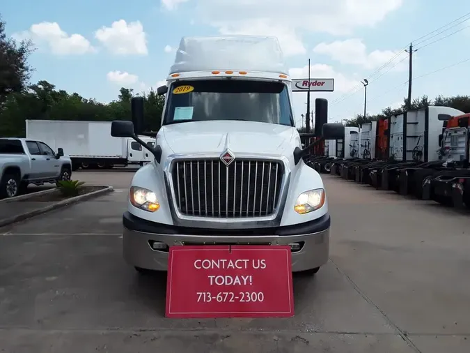 2019 NAVISTAR INTERNATIONAL LT625 SLPR CAB