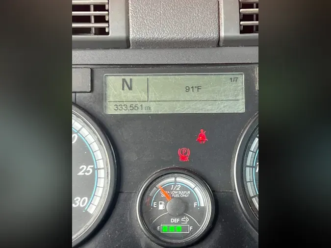 2019 FREIGHTLINER/MERCEDES CASCADIA 113