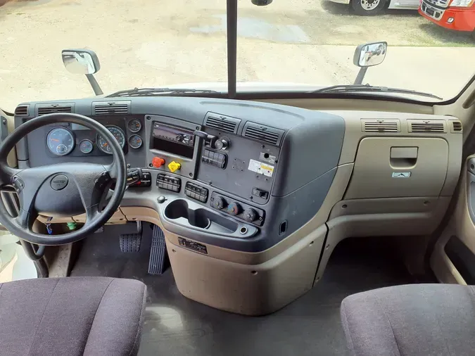 2019 FREIGHTLINER/MERCEDES CASCADIA 113