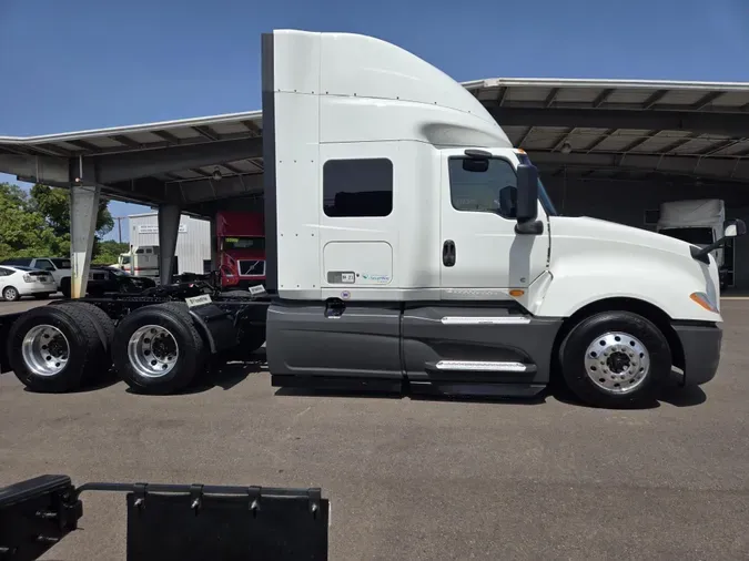 2019 International LT625