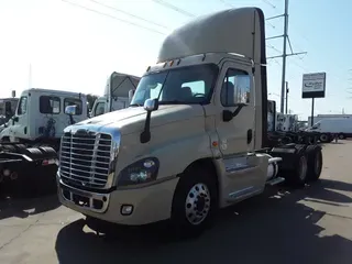 2019 FREIGHTLINER/MERCEDES CASCADIA 125