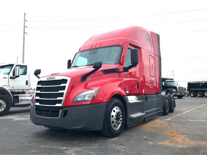 2021 Freightliner Cascadia83757727d603ba0289581efe0972619b