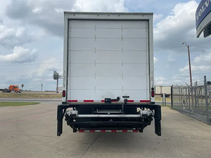 2018 KENWORTH T270