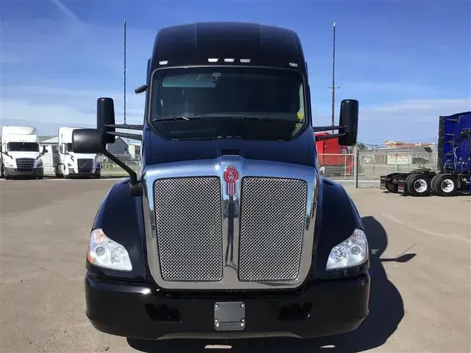 2021 KENWORTH T680