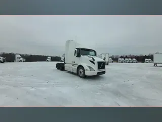 2020 Volvo VNR64T640
