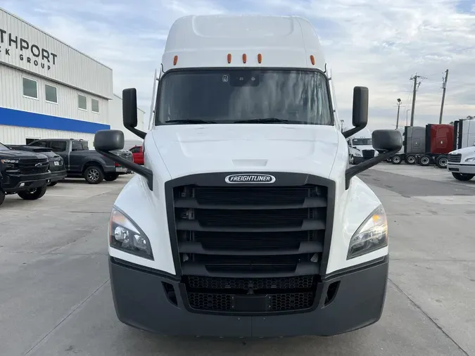 2021 Freightliner PT126SLP