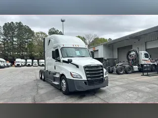 2022 Freightliner Cascadia 126