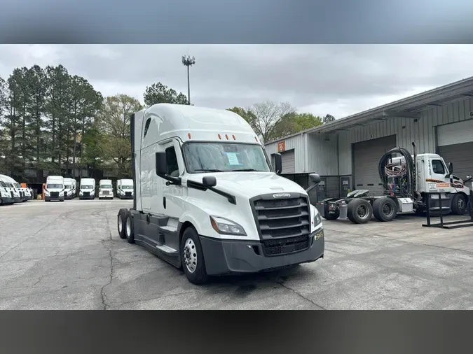 2022 Freightliner Cascadia 126837fea953ef8fbb720854441b9816e86