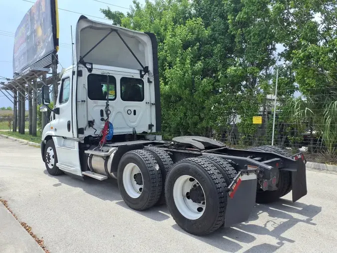 2019 FREIGHTLINER/MERCEDES CASCADIA 1138381c0d8d10b803965362a6d73abcadf