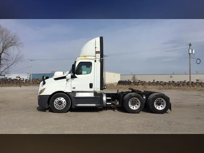 2020 Freightliner Cascadia 12683820421e875714264aad892ebce0ed4